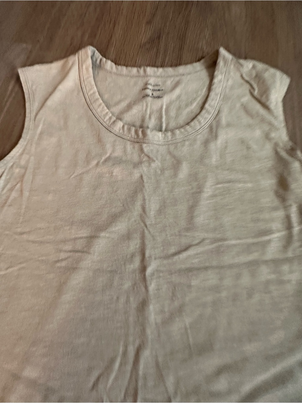 Banana Republic Cream Scoop Neck Tank Top